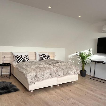 Lieblingsplatz Neusiedl Appartement - Erhol Dich Gut Нойзидль-ам-Зе Экстерьер фото